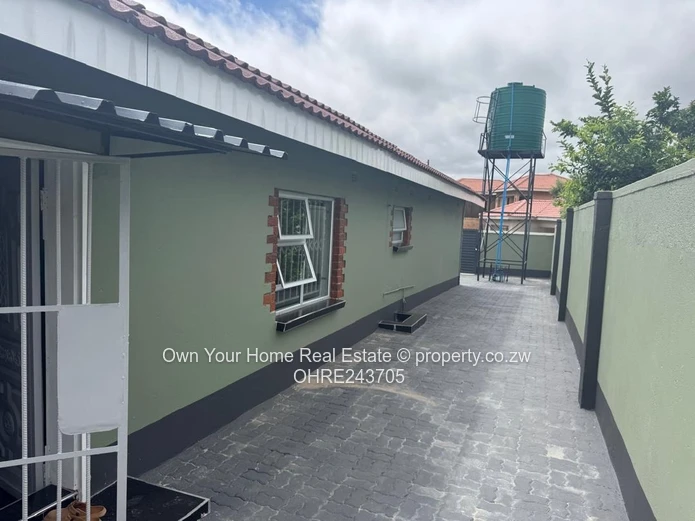 New Zengeza 5 (Rockview)