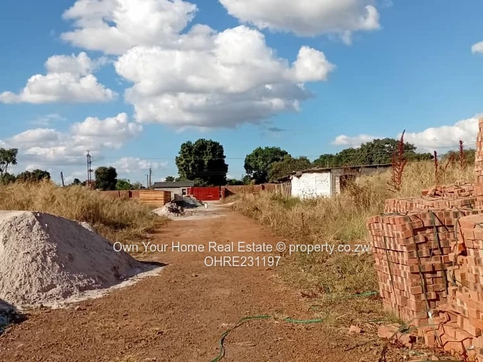 Chadcombe Cluster Stand