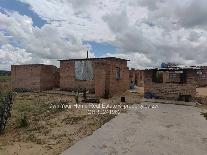 Macheke plot for sale