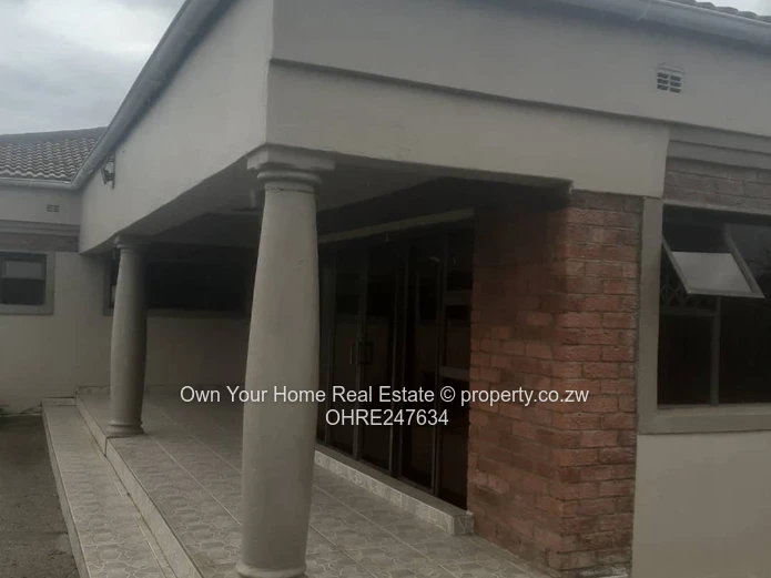 Borrowdale Pomona 4beds 