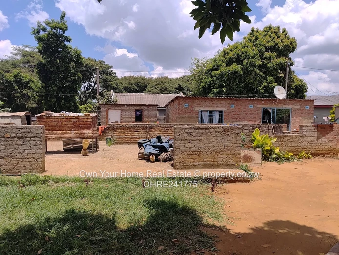 Nharira views, Norton stand for sal 