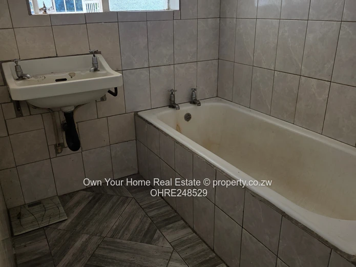 Parktown Waterfalls Rental Residence