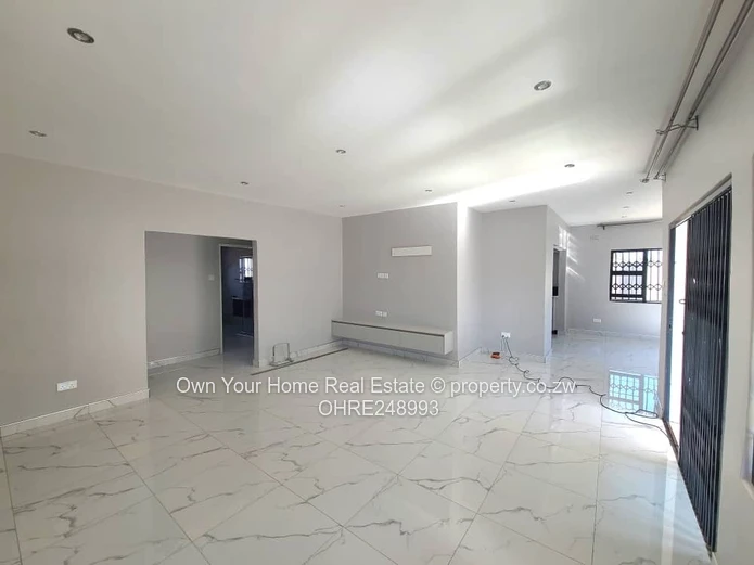 Avondale: Bright 3-Bed Renovated Home with Marble Floors