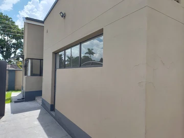 3 Bedroom Garden Flat